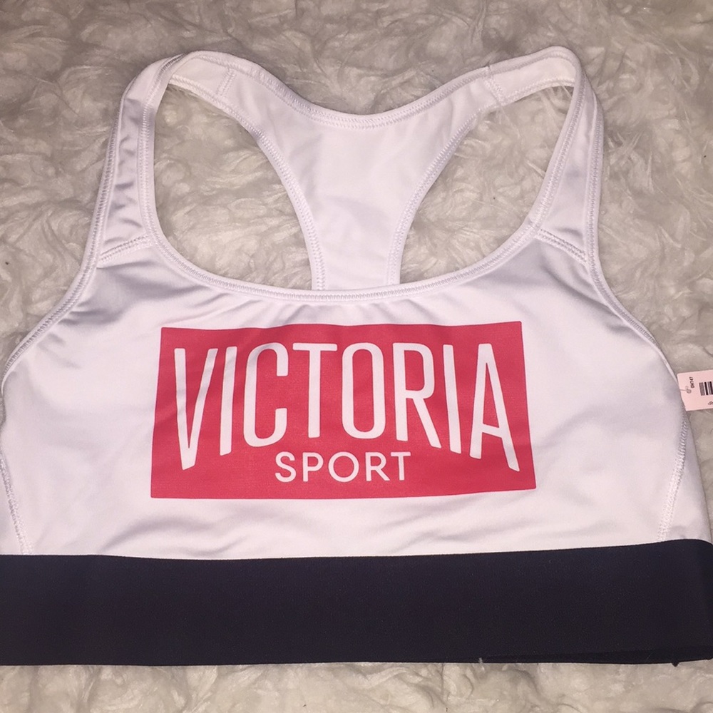 Victoria's Secret Sports Bra BRAND NEW